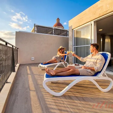 Modern Penthouse With Rooftop Views Apartment *