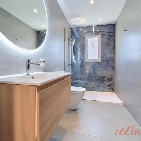 Modern Penthouse With Rooftop Views Apartment Mellieha